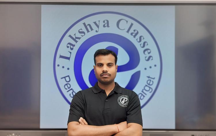 Kaushal Kumar, Social Studies faculty at Lakshya Classes